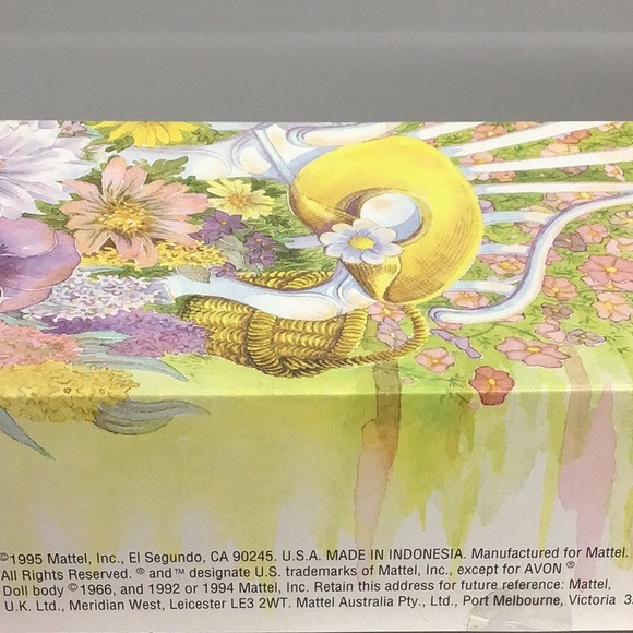 BARBIE DOLL AVON EXCLUSIVE SPECIAL EDITION - Picture 8 of 14